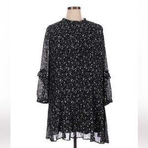 Zara black and white dress XL